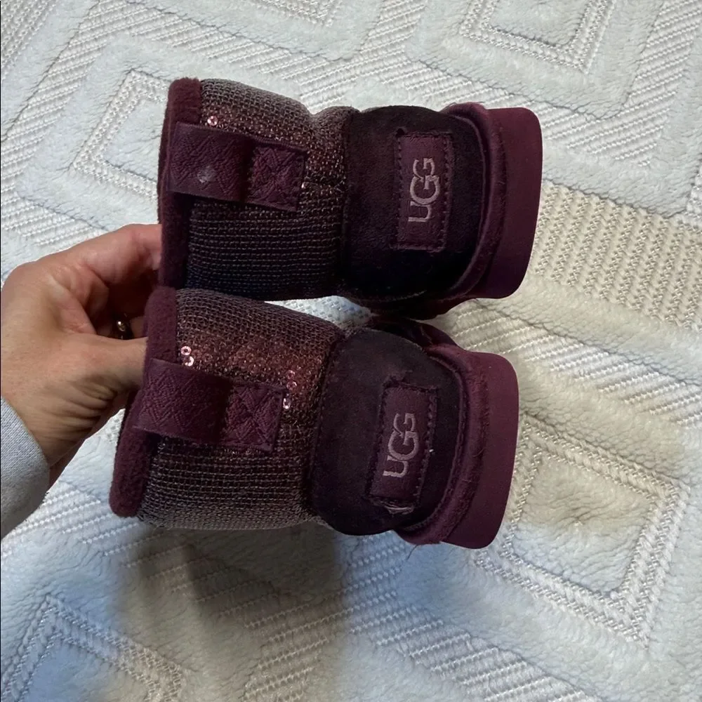 UGG SPARKLE BOOTS